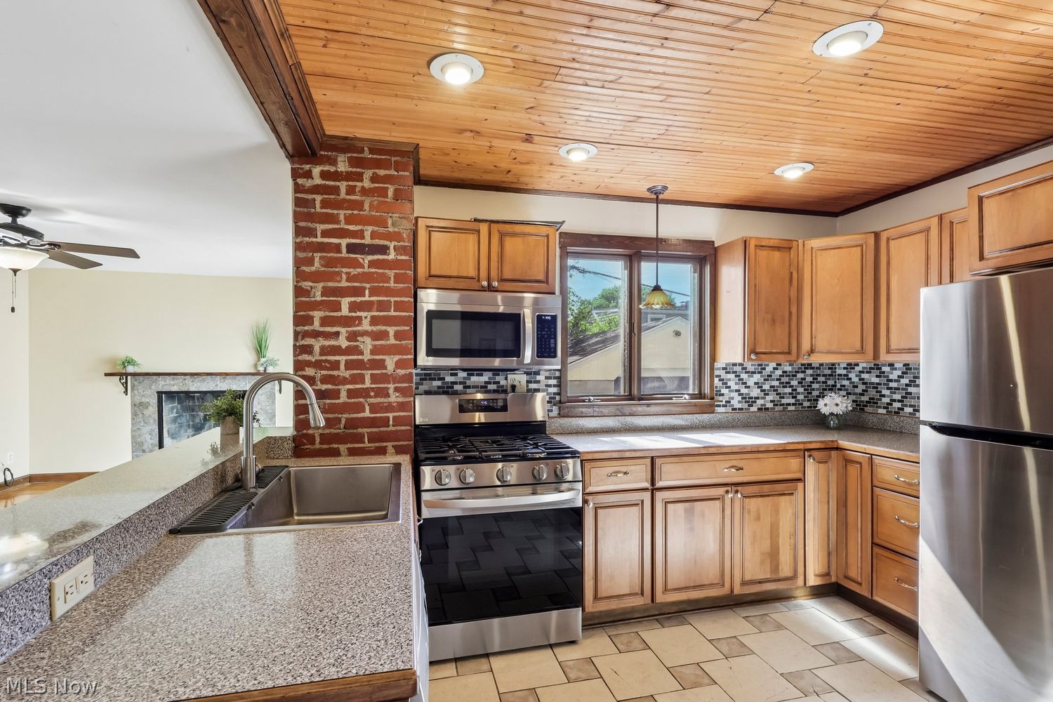 168 Harcourt Drive Akron OH 44313