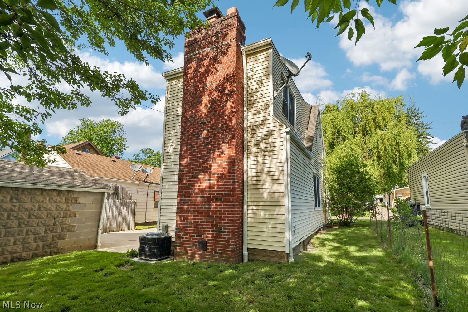 168 Harcourt Drive Akron OH 44313