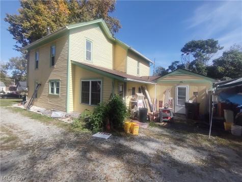 61 W Main Street Seville OH 44273