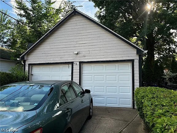 16816 Talford Avenue Cleveland OH 44128