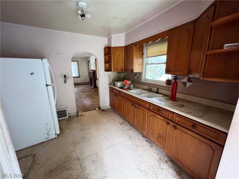 3700 E State Street Coventry OH 44203