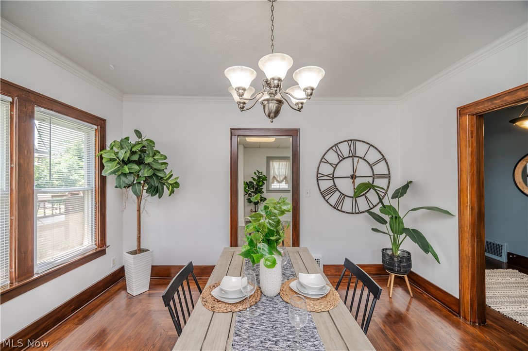451 Fairmount Avenue NE Warren OH 44483