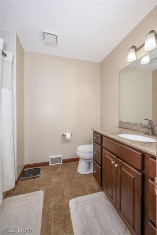 1133 Sharonbrook Drive Twinsburg OH 44087