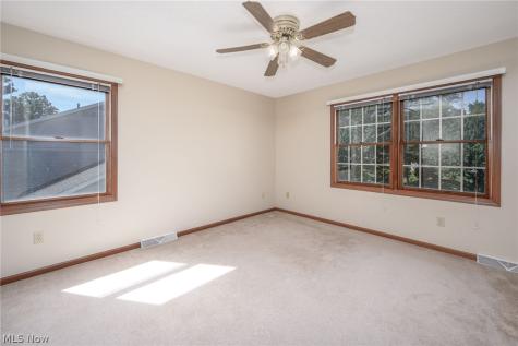 1133 Sharonbrook Drive Twinsburg OH 44087