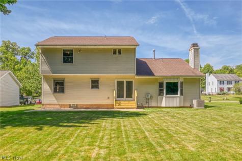 1133 Sharonbrook Drive Twinsburg OH 44087