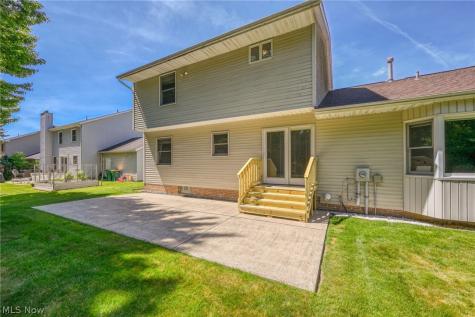1133 Sharonbrook Drive Twinsburg OH 44087