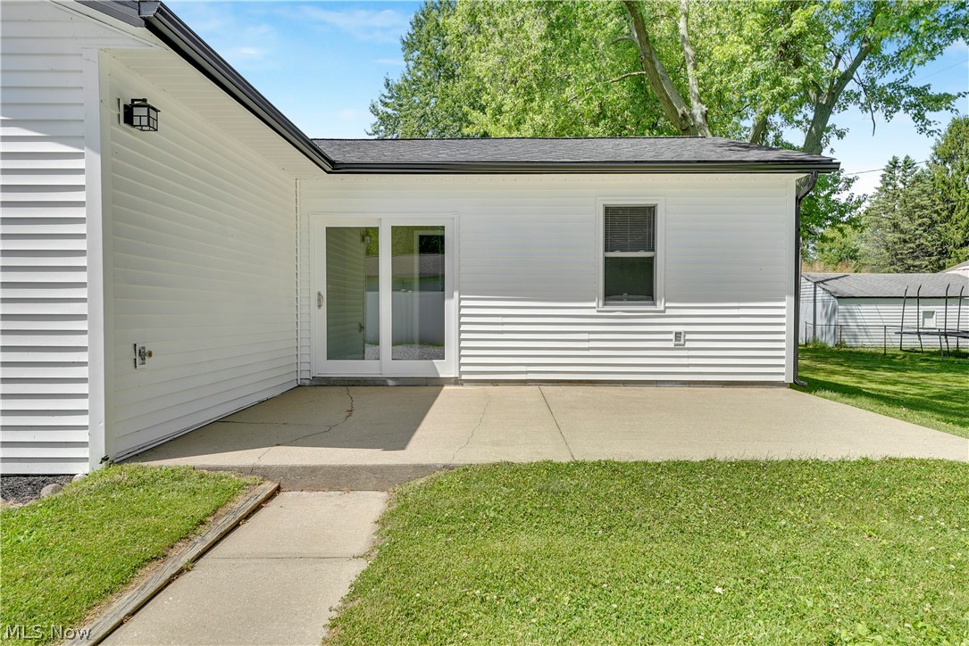 1385 Ormond Avenue Madison OH 44057