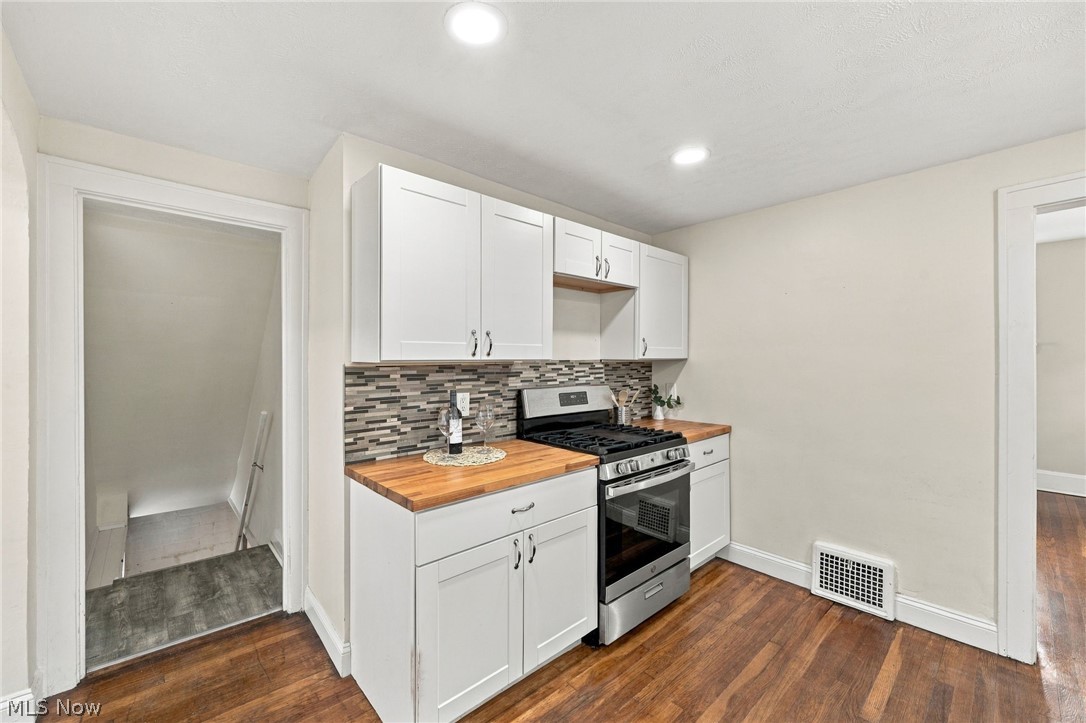 1155 Oxford Road Cleveland Heights OH 44121