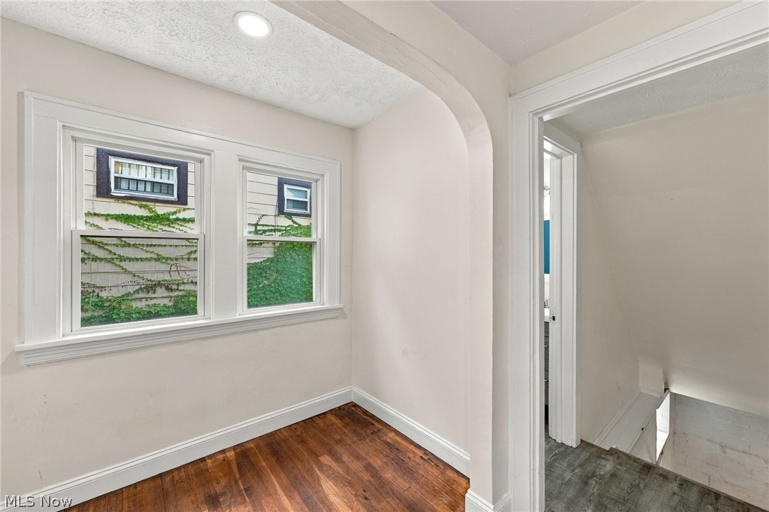 1155 Oxford Road Cleveland Heights OH 44121