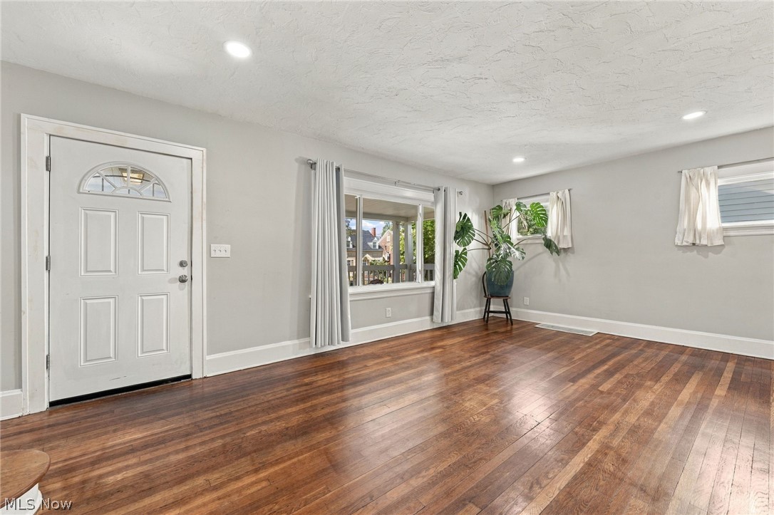 1155 Oxford Road Cleveland Heights OH 44121