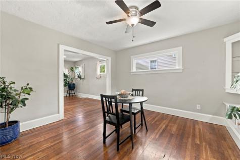 1155 Oxford Road Cleveland Heights OH 44121