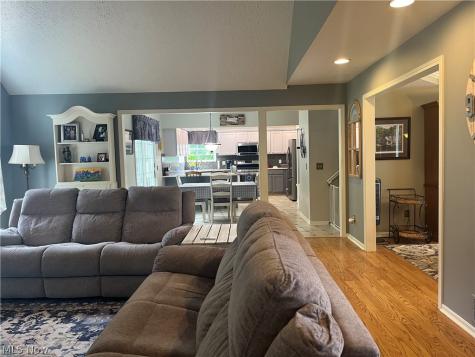 805 Gallo Drive Brunswick OH 44212