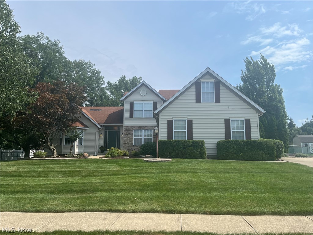 805 Gallo Drive Brunswick OH 44212