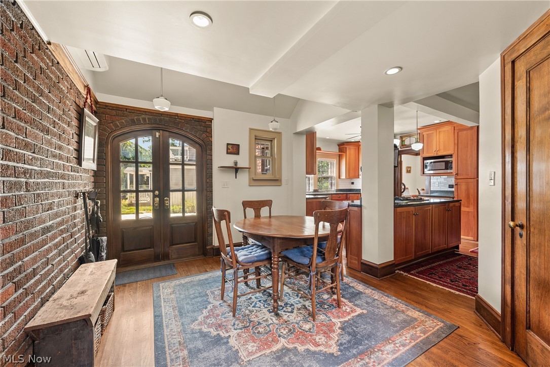 2835 Southington Road Shaker Heights OH 44120