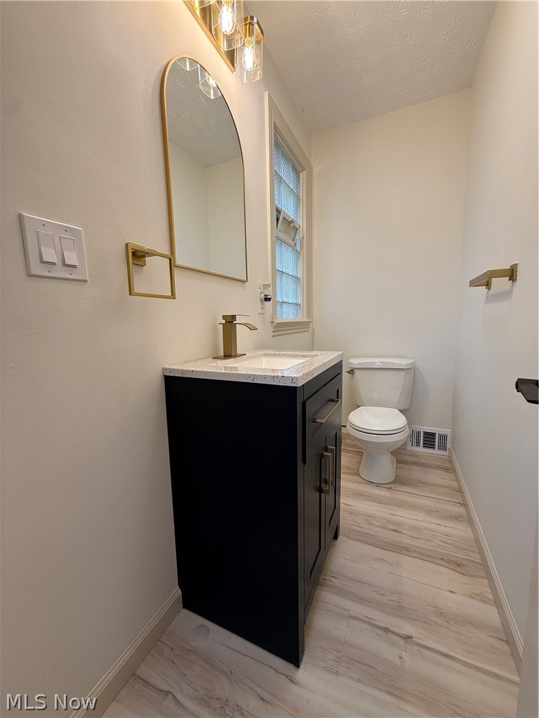 3285 W 123rd Street Cleveland OH 44111