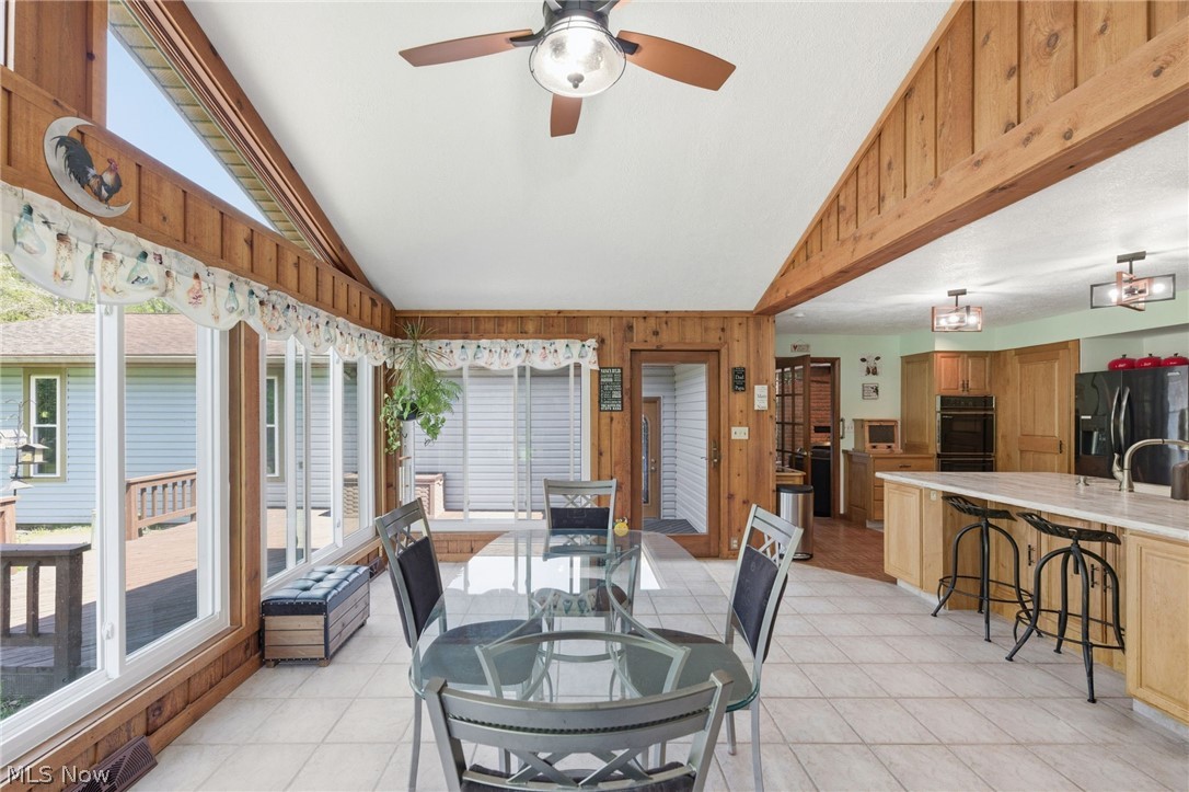 4676 Parkman Road NW Southington OH 44470