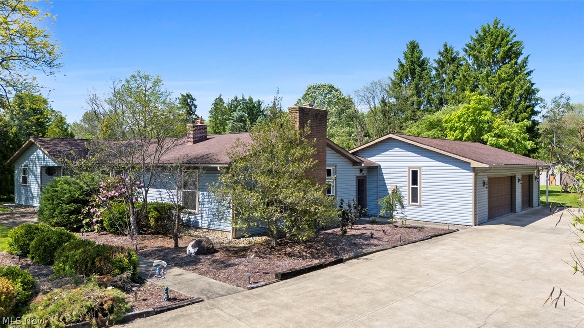 4676 Parkman Road NW Southington OH 44470