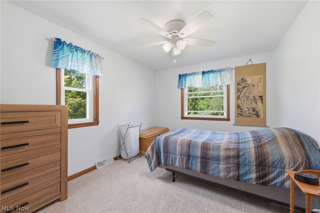 4676 Parkman Road NW Southington OH 44470