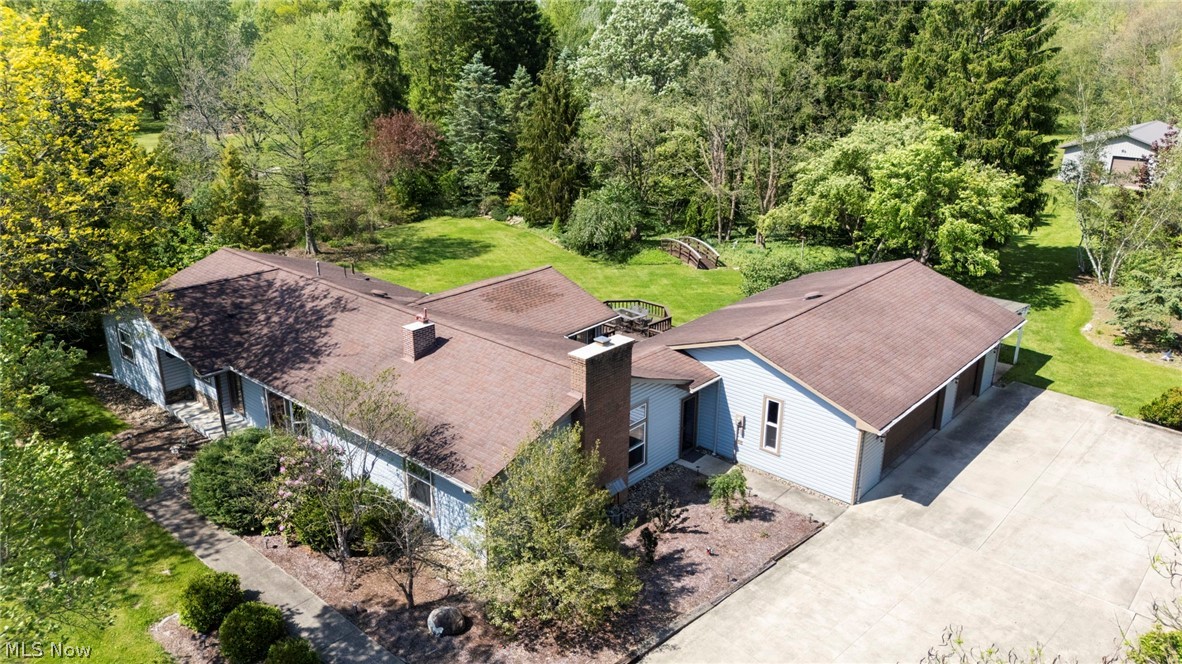 4676 Parkman Road NW Southington OH 44470