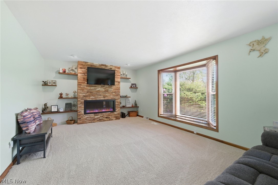 4676 Parkman Road NW Southington OH 44470