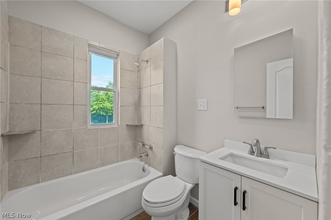 14509 Darley Avenue Cleveland OH 44110