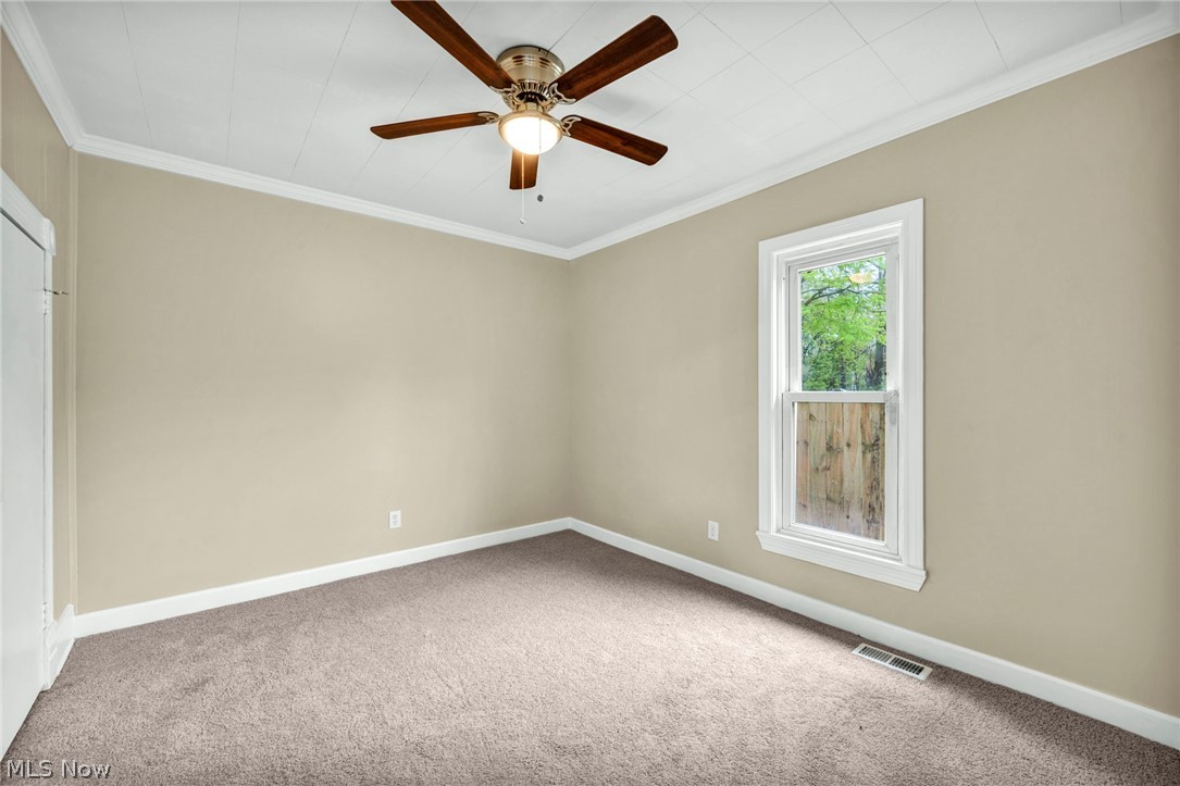 724 W 33rd Street Ashtabula OH 44004