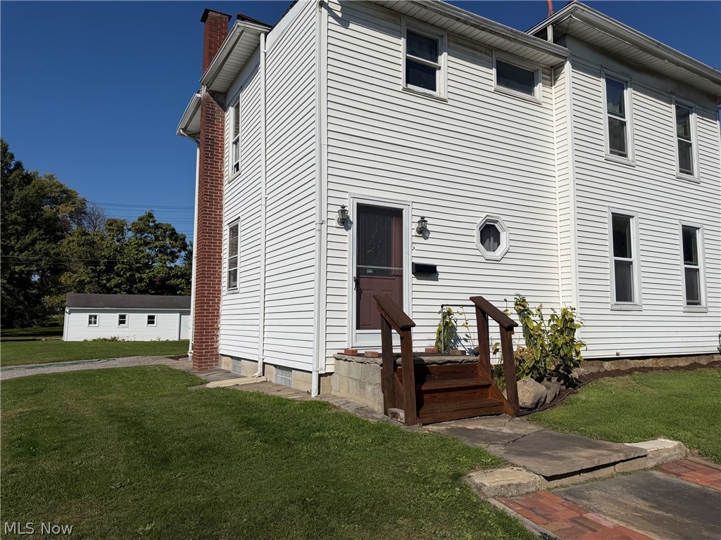 251 Spruce Street Columbiana OH 44408