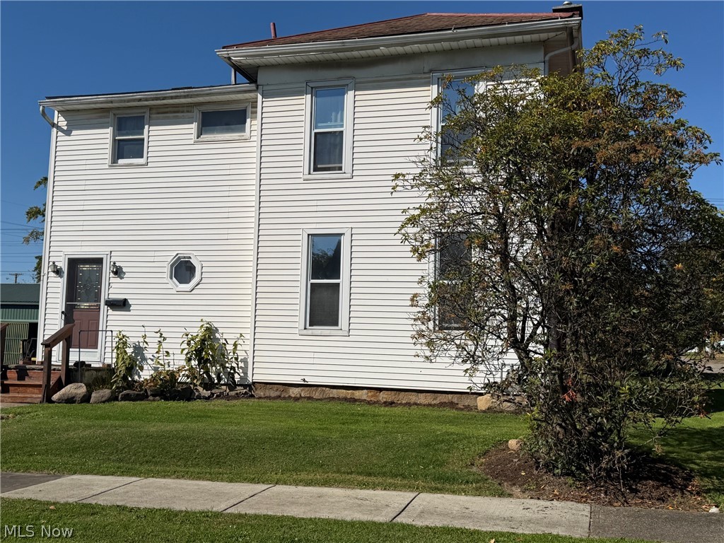 251 Spruce Street Columbiana OH 44408