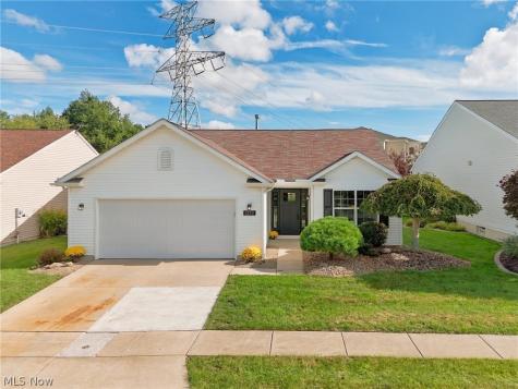 3382 Coopers Trail Lorain OH 44053