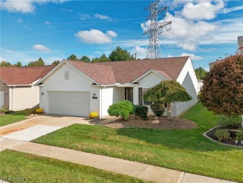 3382 Coopers Trail Lorain OH 44053