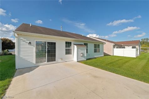 3382 Coopers Trail Lorain OH 44053