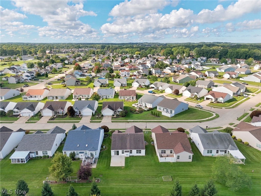 3382 Coopers Trail Lorain OH 44053