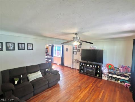 5987 Porter Road North Olmsted OH 44070