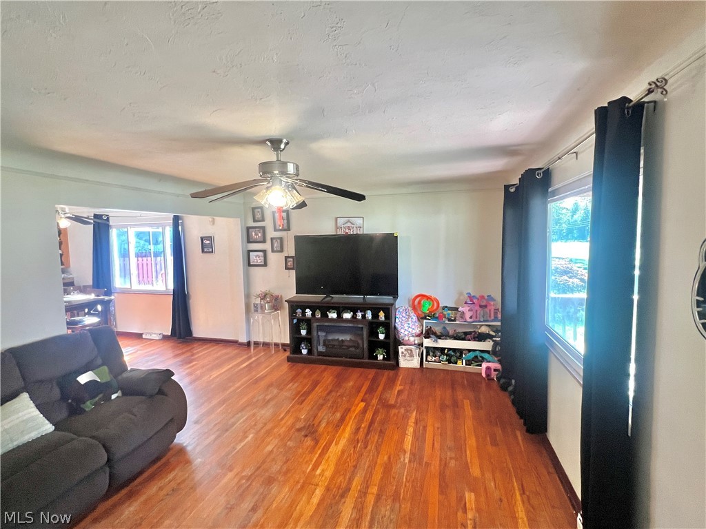 5987 Porter Road North Olmsted OH 44070