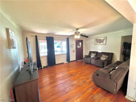 5987 Porter Road North Olmsted OH 44070