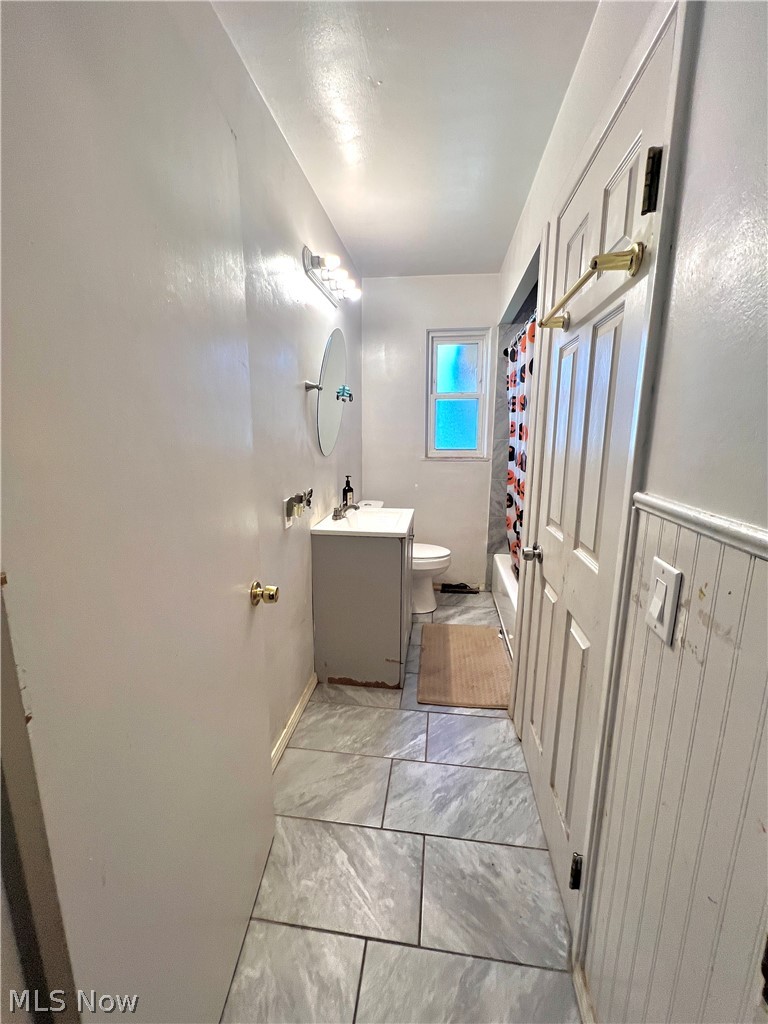 5987 Porter Road North Olmsted OH 44070
