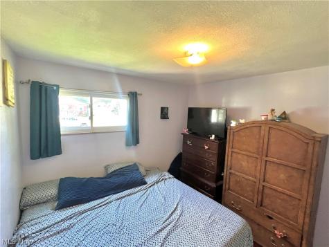 5987 Porter Road North Olmsted OH 44070