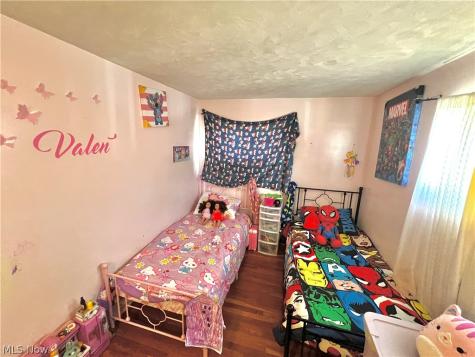 5987 Porter Road North Olmsted OH 44070