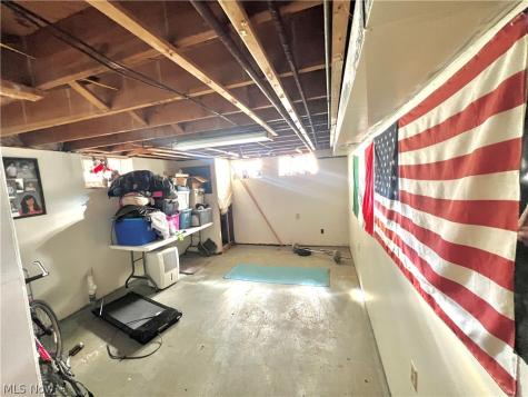 5987 Porter Road North Olmsted OH 44070