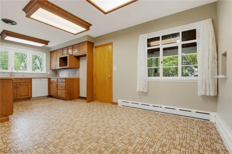 3546 Overhill Drive NW Canton OH 44718
