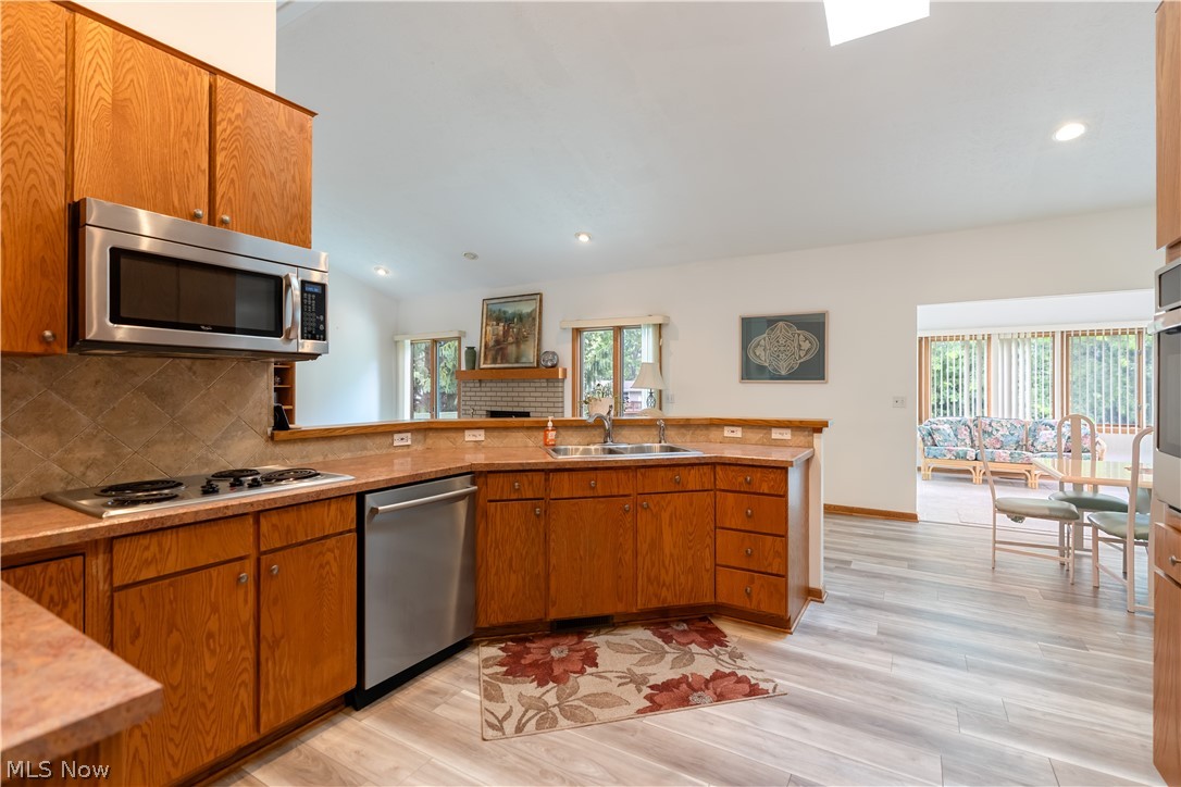 4524 Leawood Drive NE Canton OH 44714
