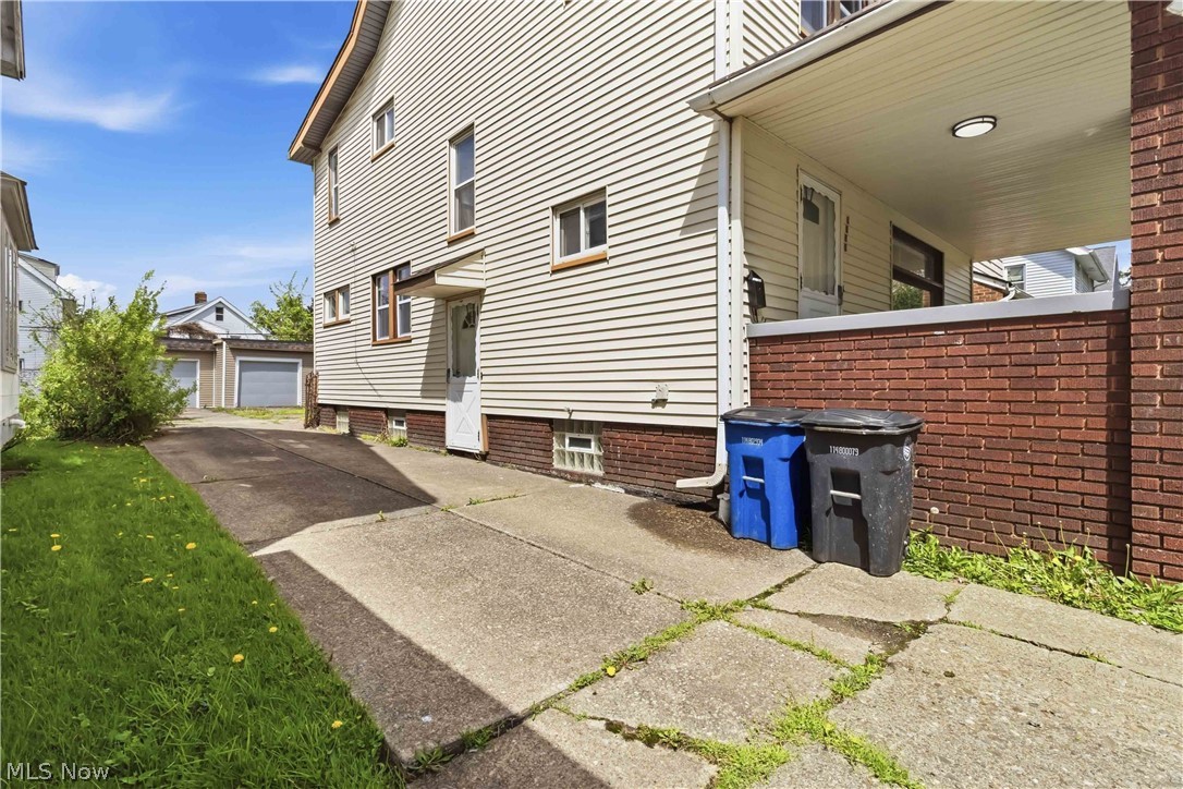 3370 E 137th Street Cleveland OH 44120