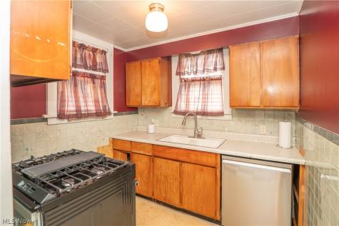 1131 Broad Avenue NW Canton OH 44708