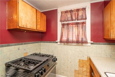 1131 Broad Avenue NW Canton OH 44708