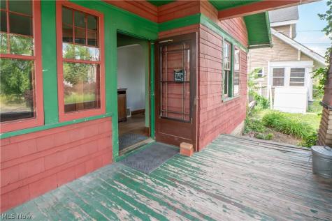 1131 Broad Avenue NW Canton OH 44708