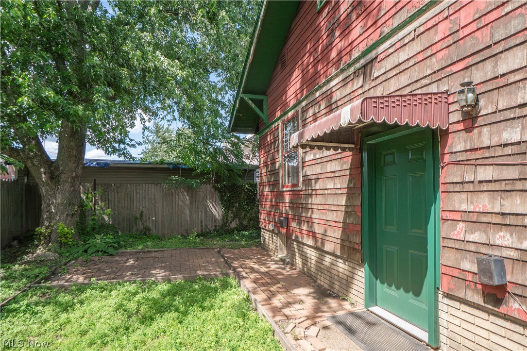 1131 Broad Avenue NW Canton OH 44708