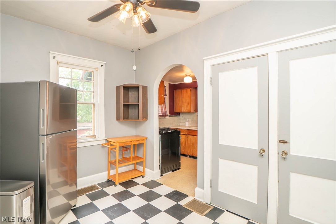 1131 Broad Avenue NW Canton OH 44708