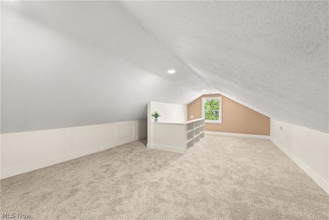 399 Olive Street Elyria OH 44035