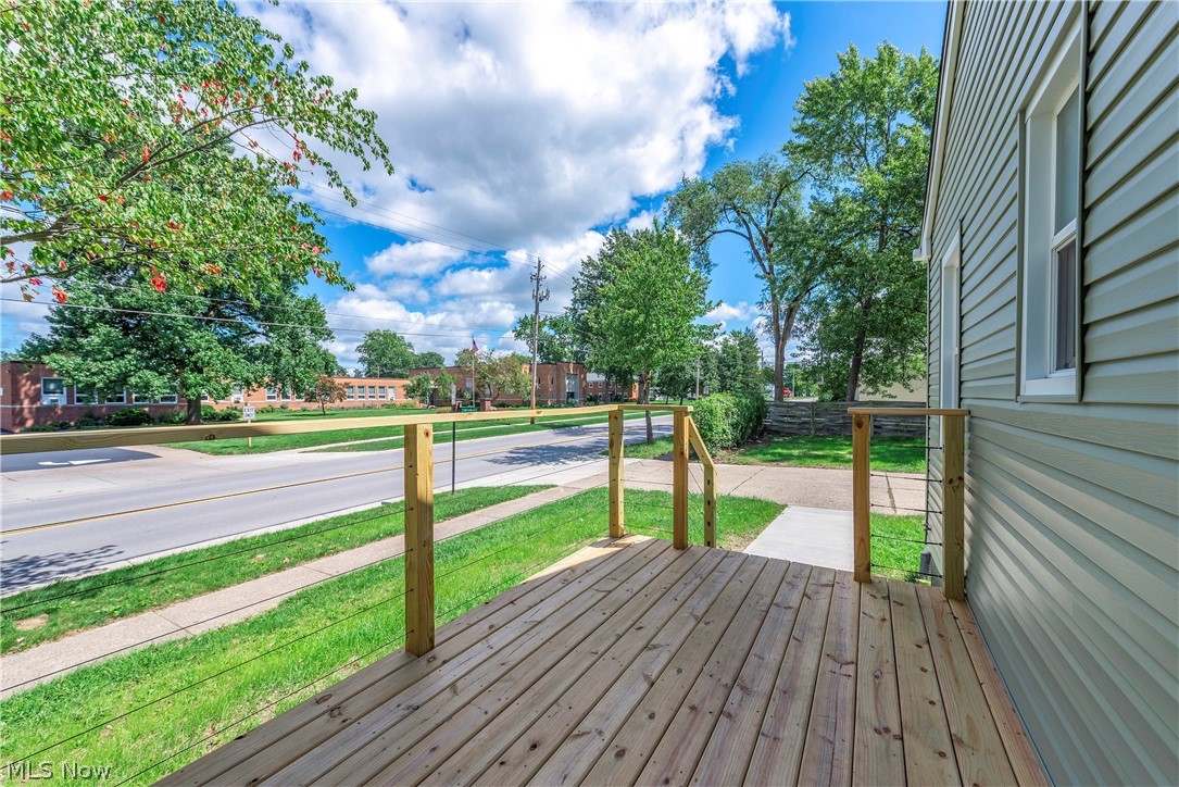 399 Olive Street Elyria OH 44035