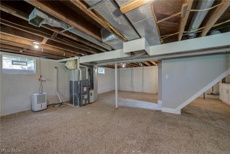 399 Olive Street Elyria OH 44035